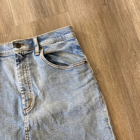 Wilfred Free Tanit denim skirt - Picture 7 of 16